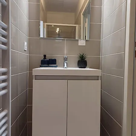 T3 Du Canal, 2chs, 2 Sdb, 3 Lits, Wifi Apartment